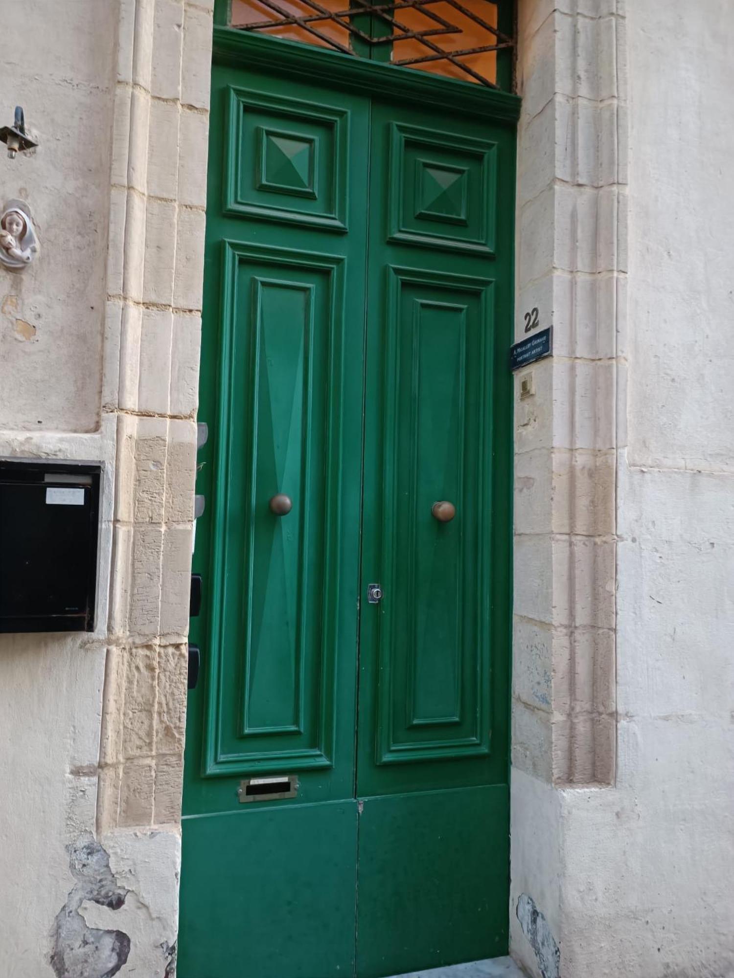 Charming 3 Storey Apartment In Valletta Centre, Ngri1-1 Exterior photo