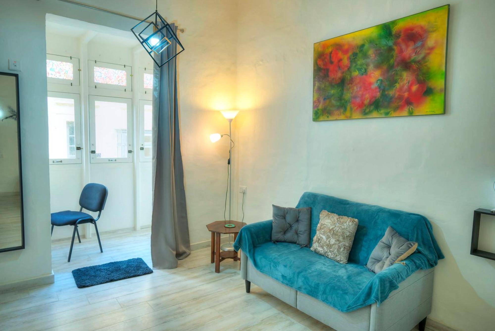 Charming 3 Storey Apartment In Valletta Centre, Ngri1-1 Exterior photo